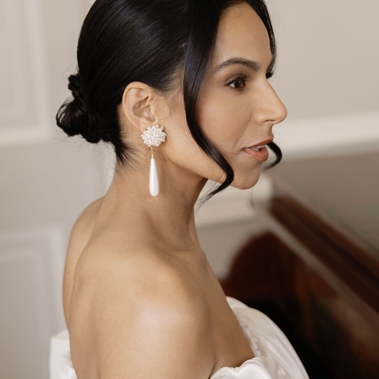 Etta Cluster and Long Elegant Pearl Earrings