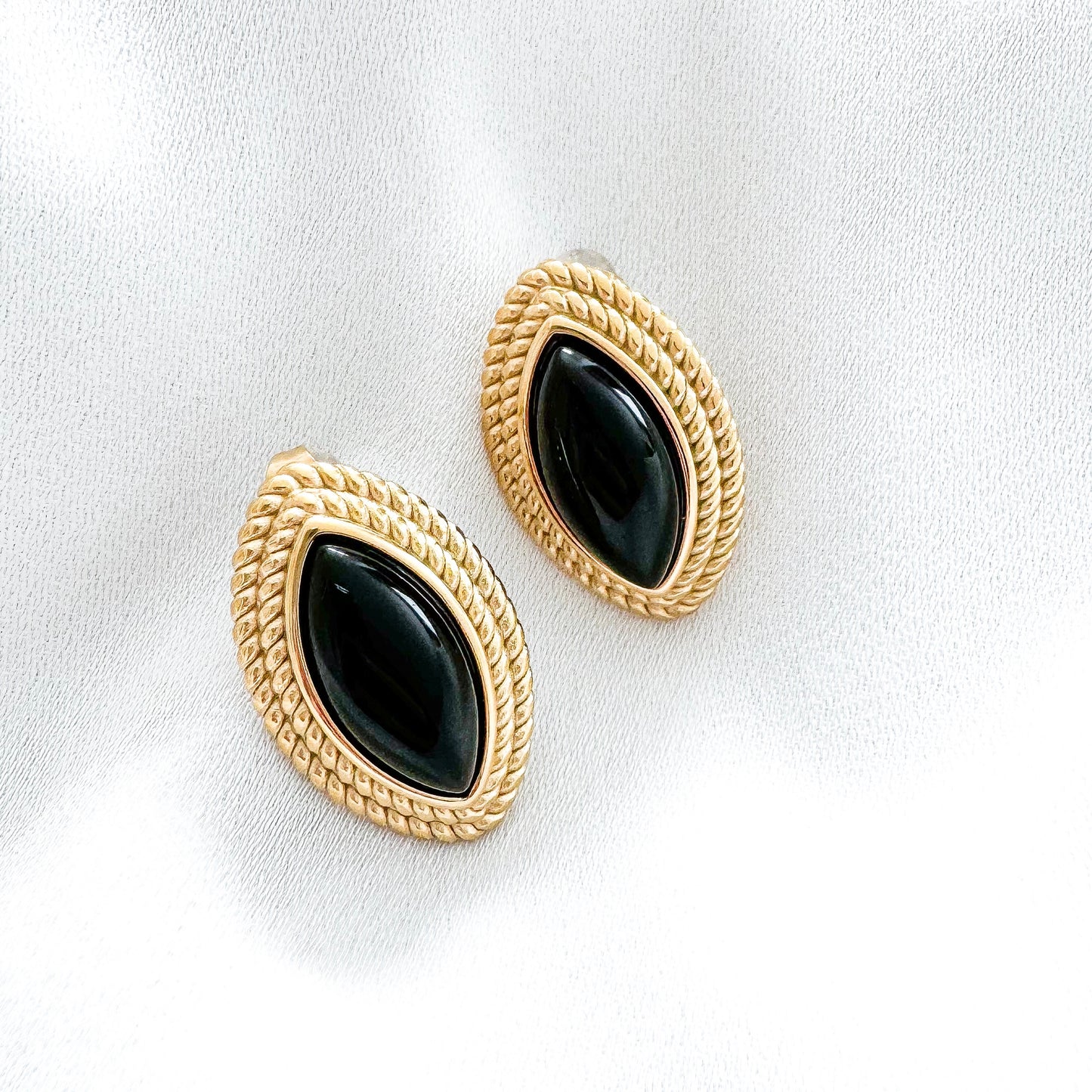 Oval Diamond Shape Black Stone 18k Gold Earrings