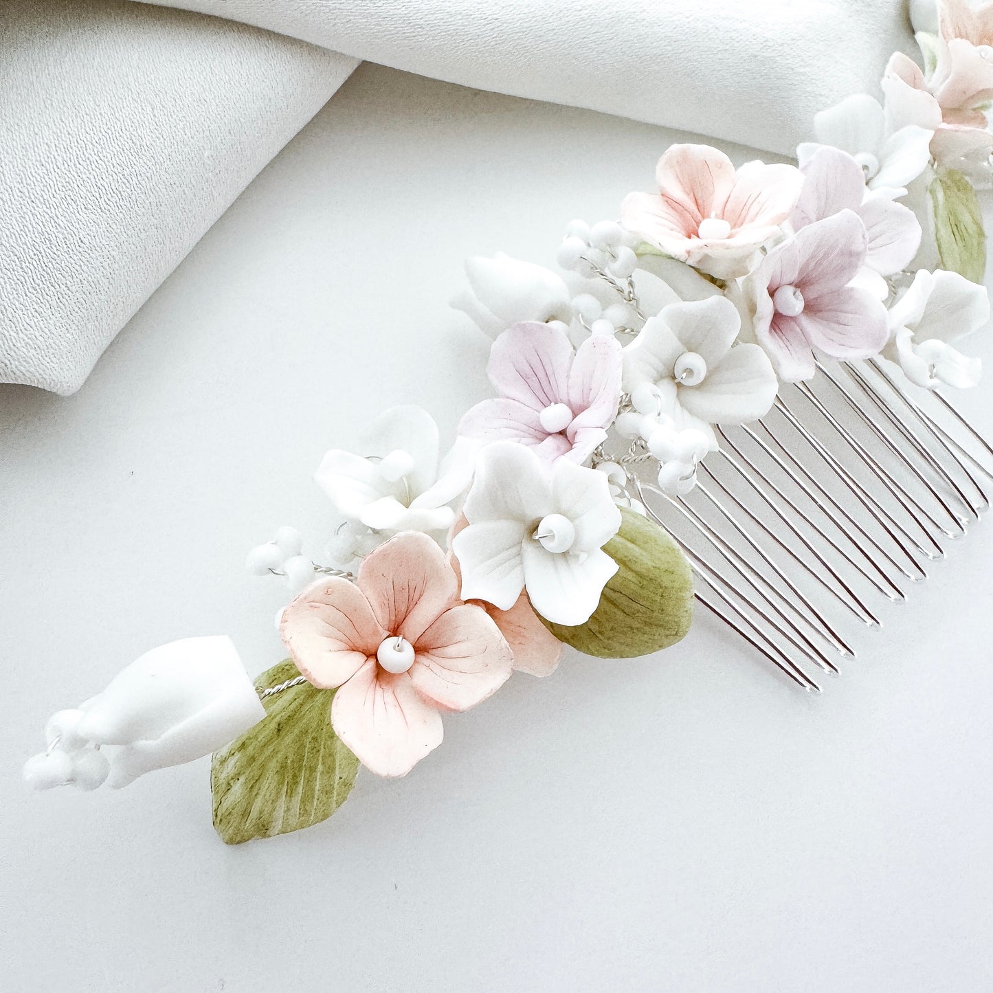 Pastel Colour Porcelain Flower Comb