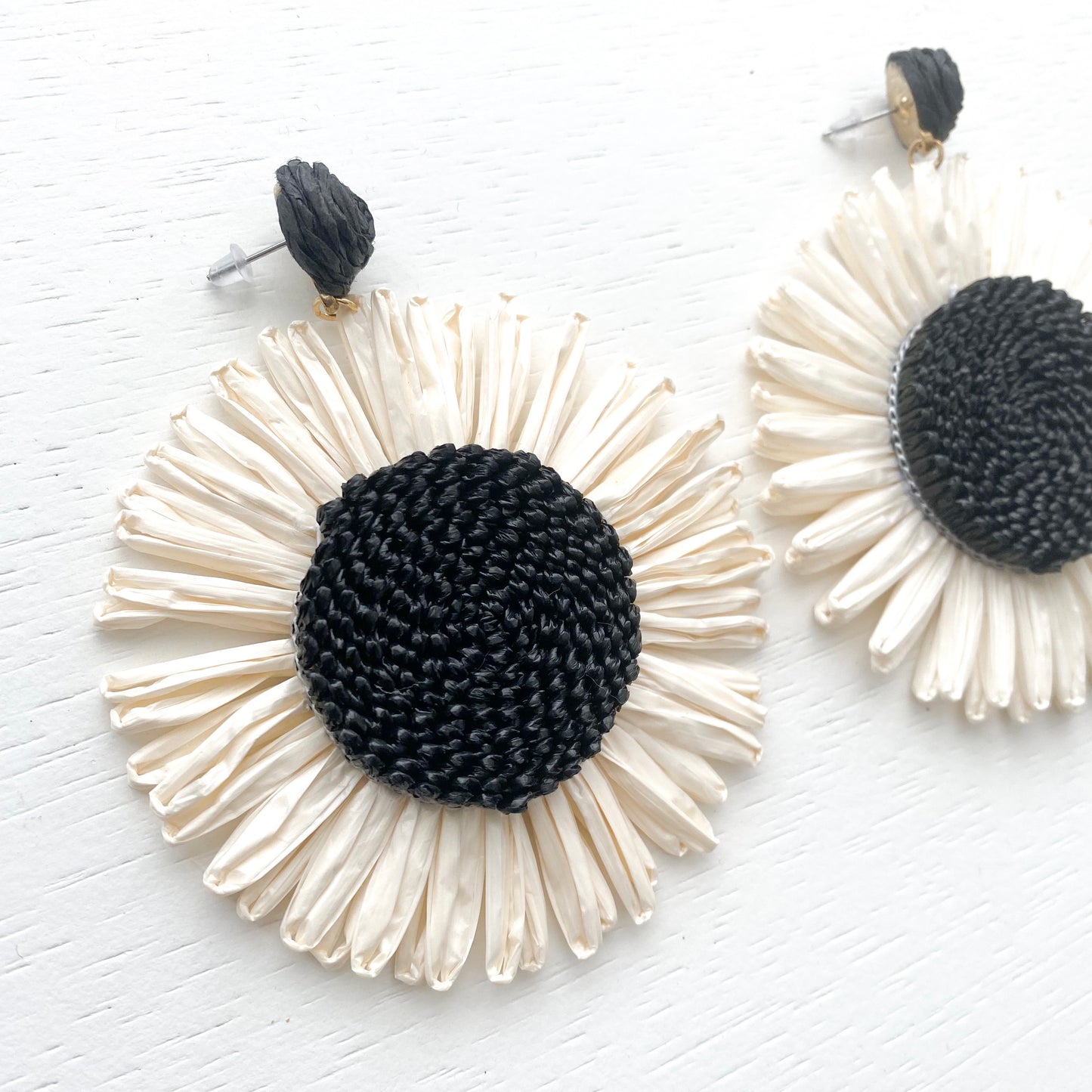 Boho Woven Black and White Sunflower