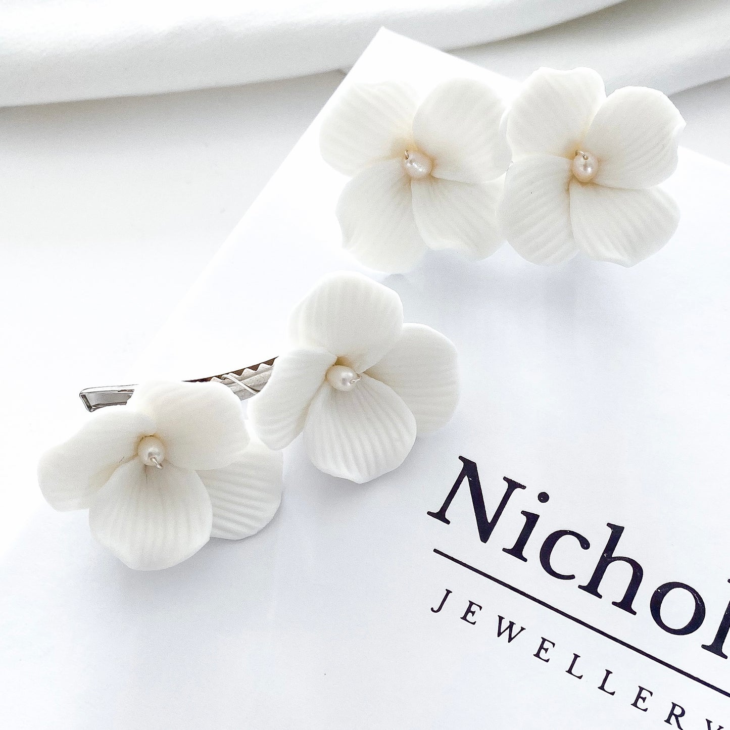Pretty Porcelain White Flower Clips x 2 set