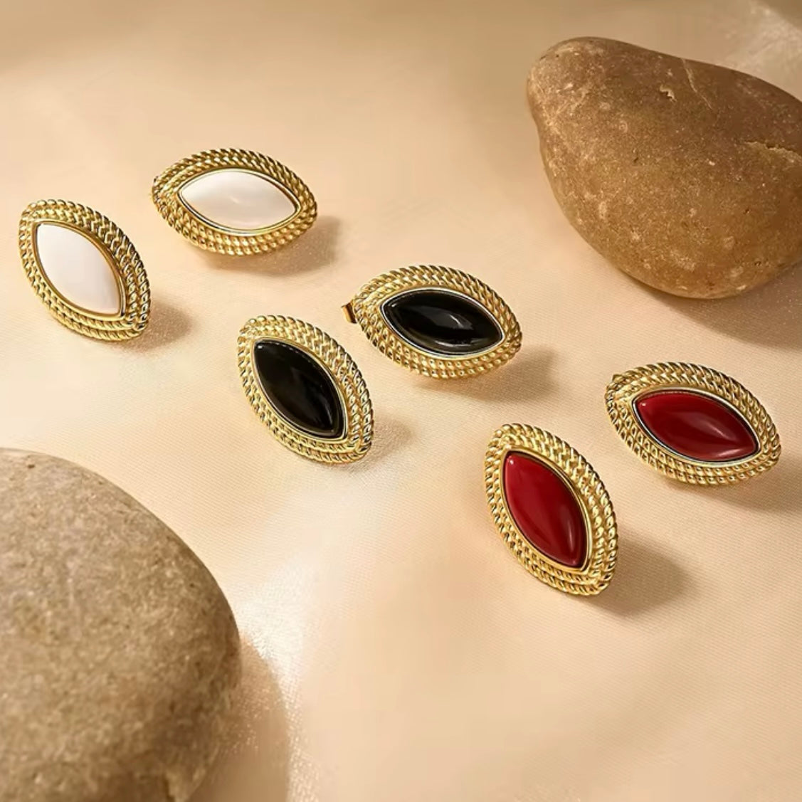 Oval Diamond Shape Black Stone 18k Gold Earrings