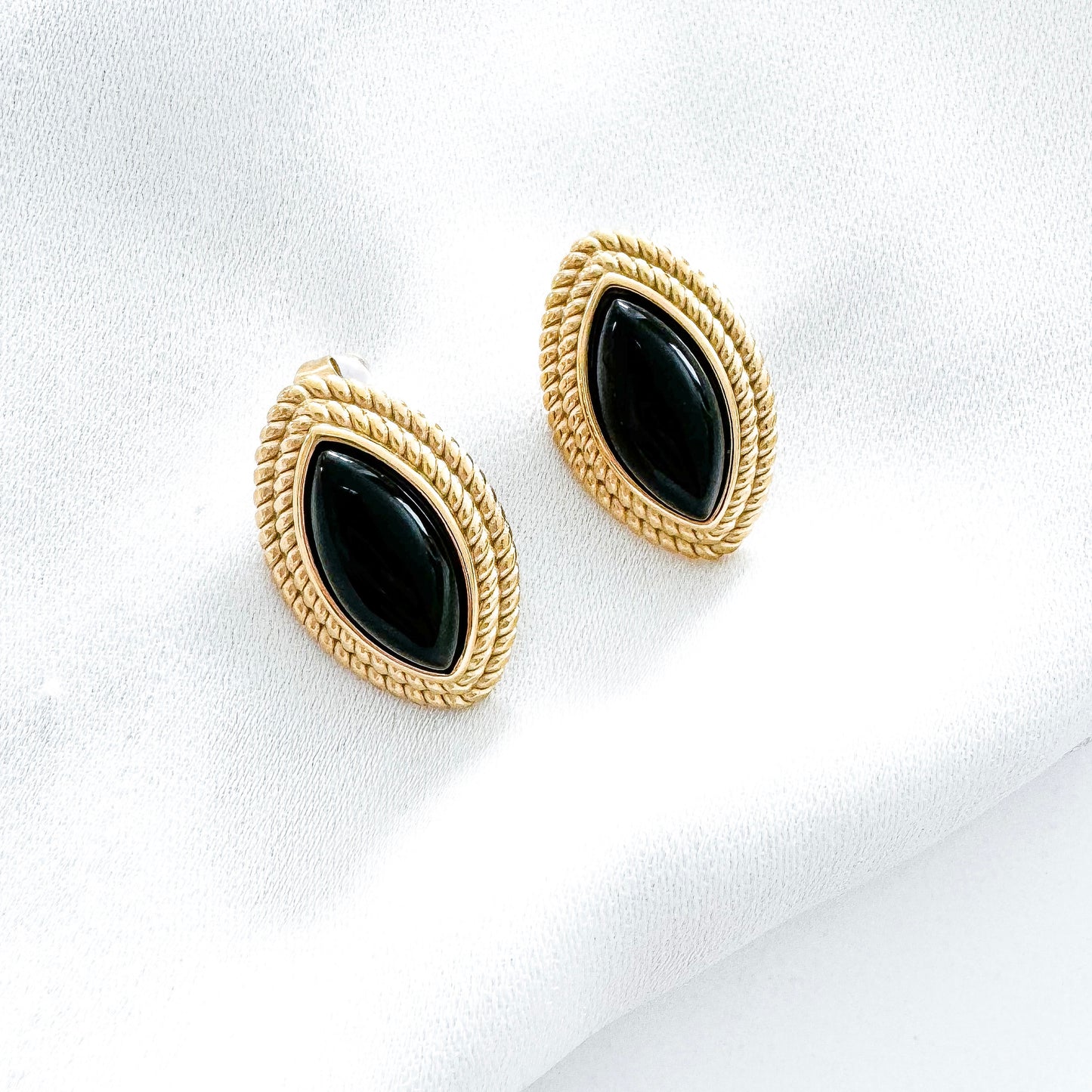 Oval Diamond Shape Black Stone 18k Gold Earrings