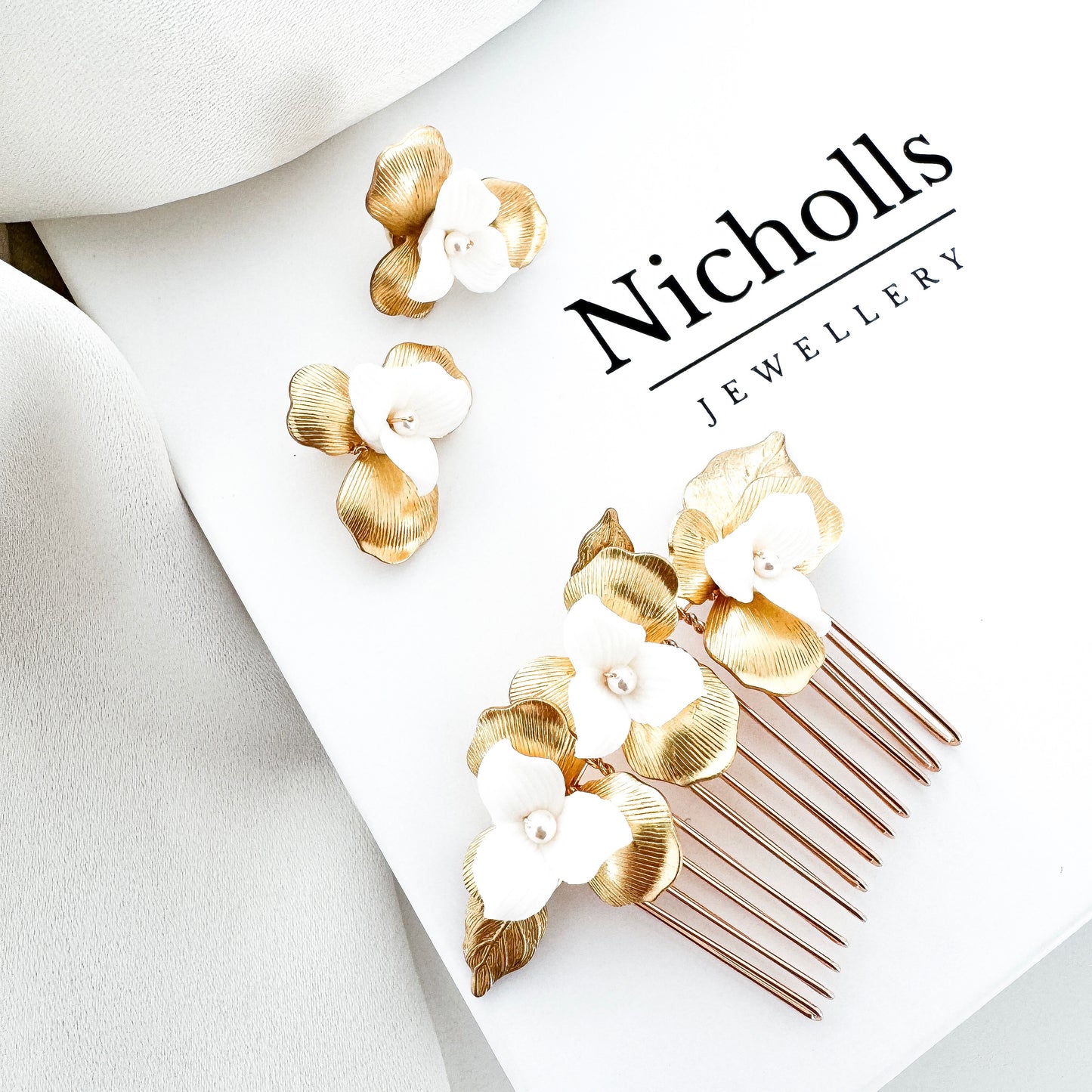 Aurelia Gold Leaf and White Porcelain Flower Wedding Comb and Stud Earrings