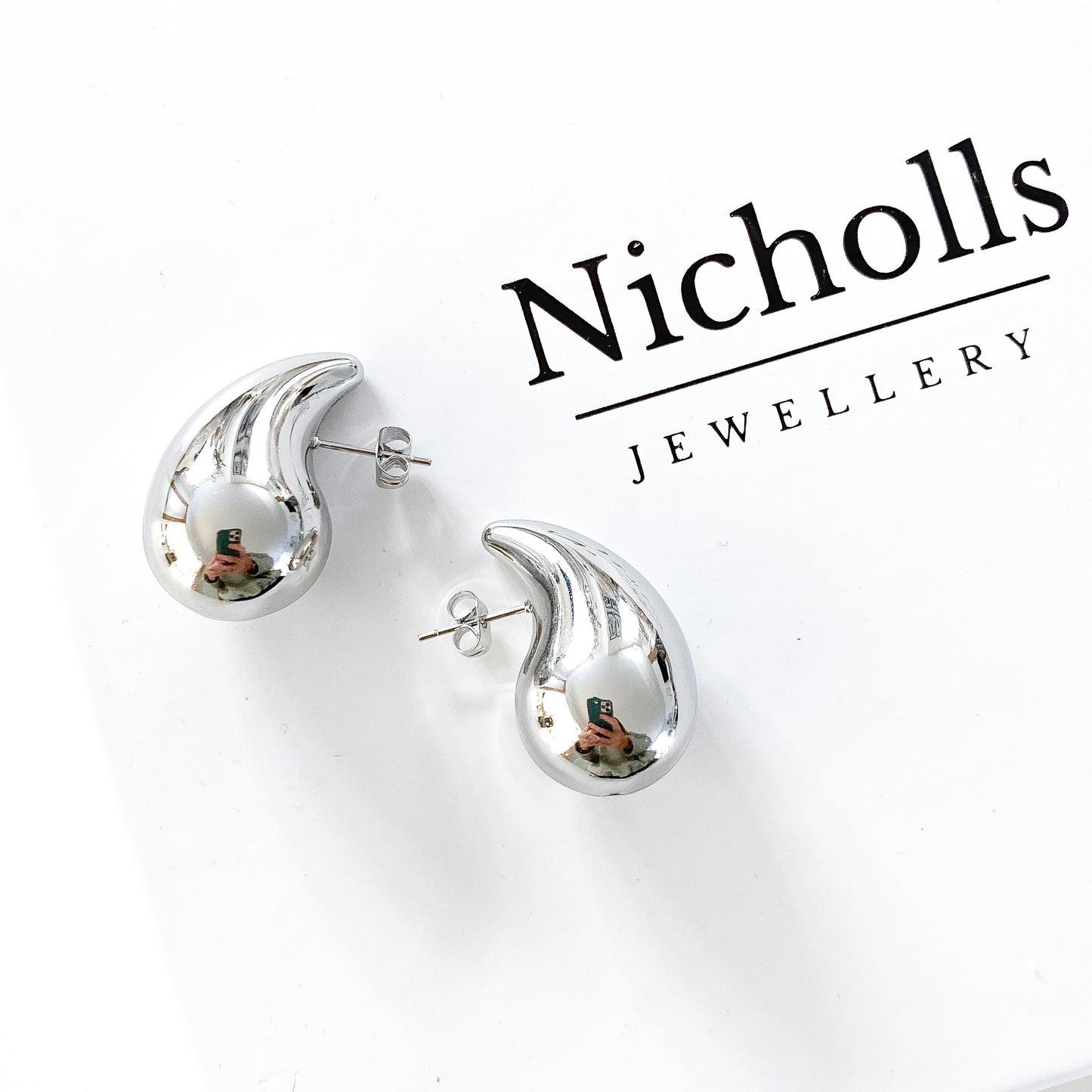 Waterdrop Silver Pointed Earrings