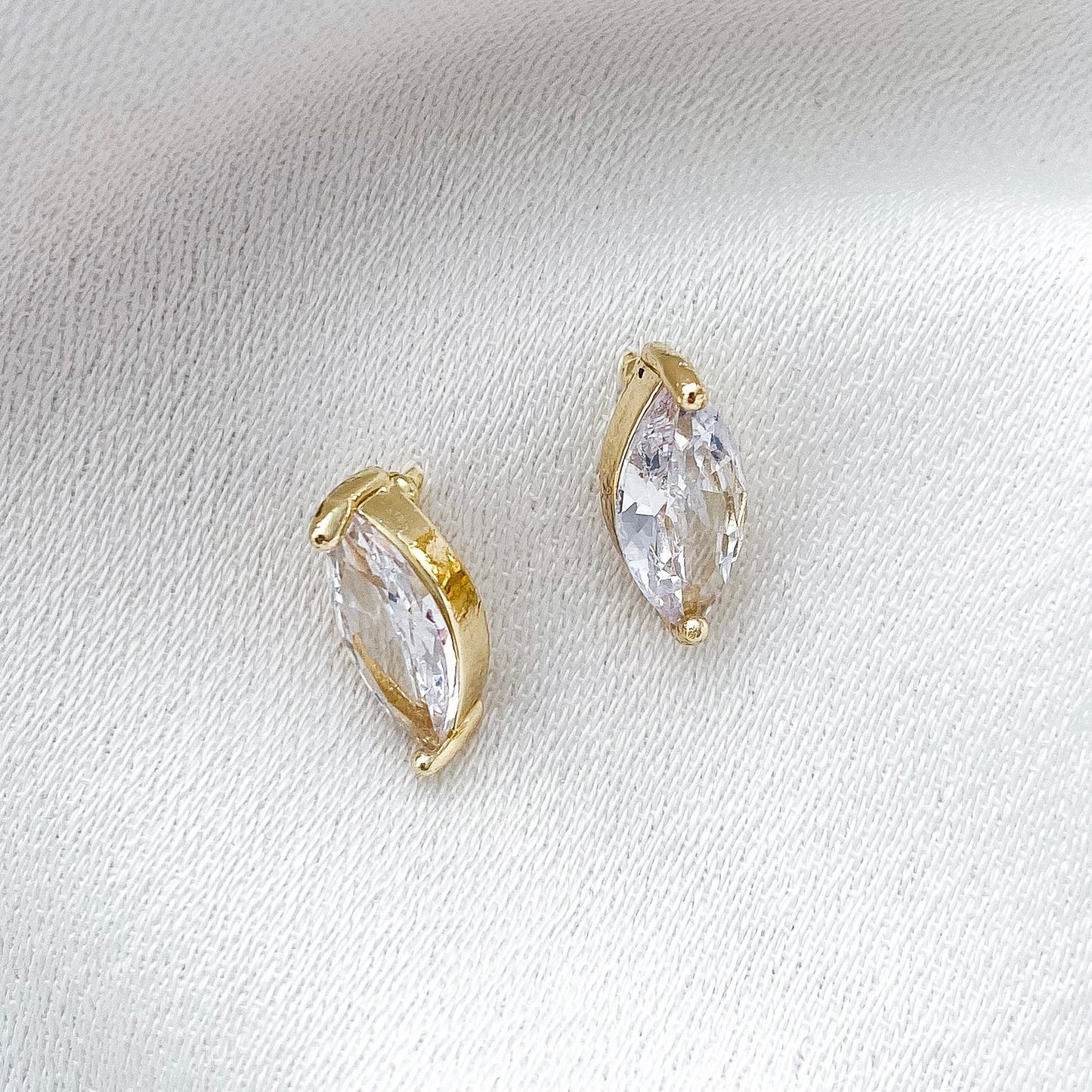 Marquise Crystal Necklace and Earring Set Gold
