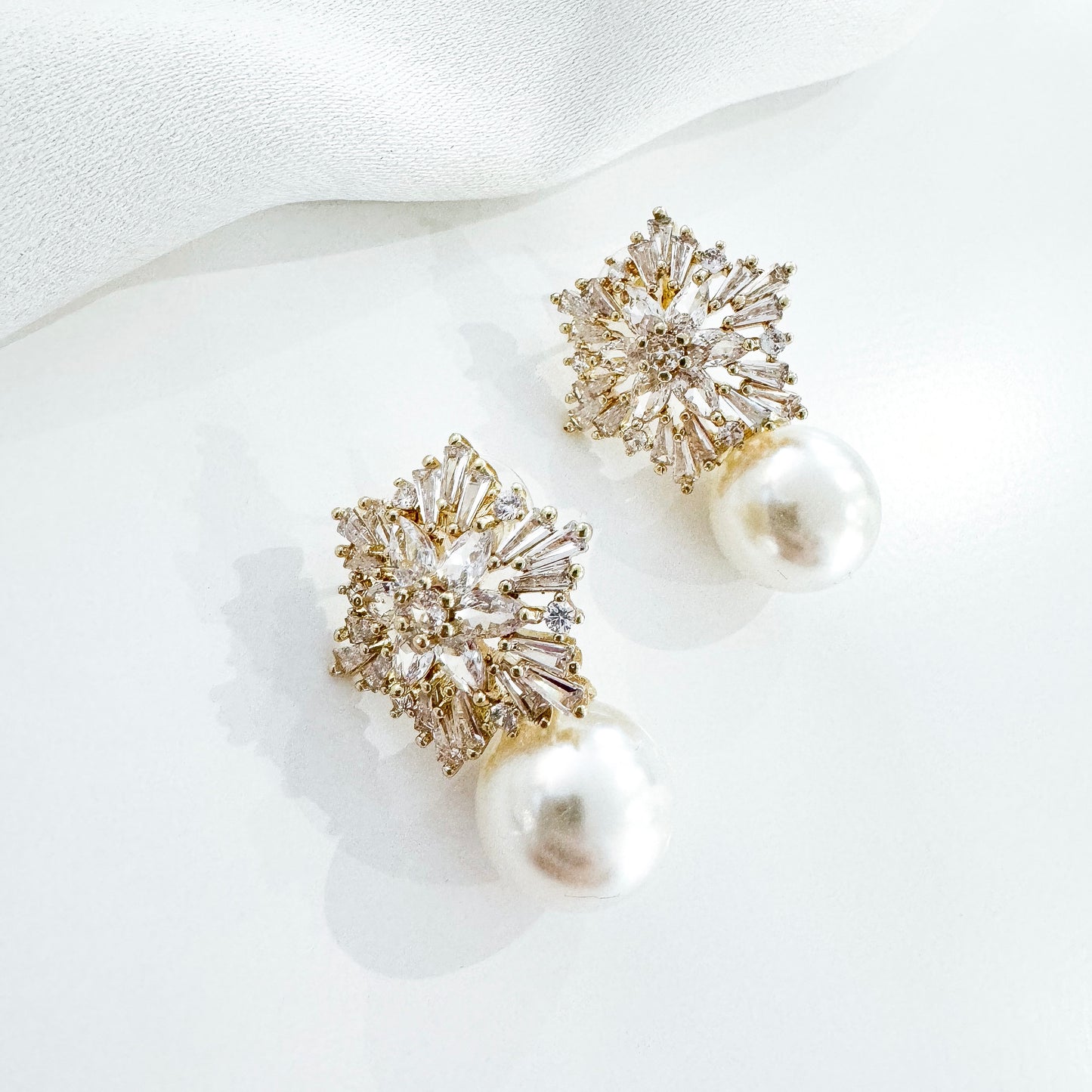 Snowflake Crystal Drop Pearl Gold Earrings