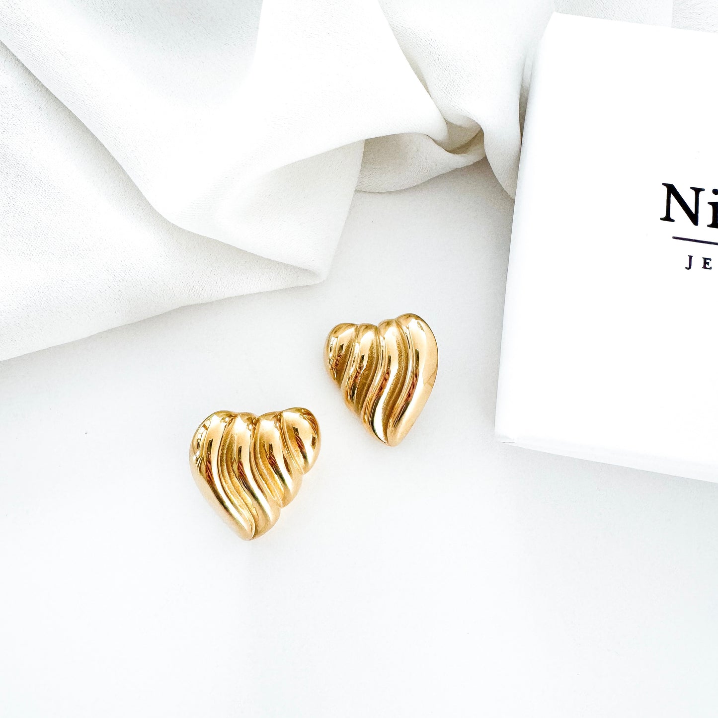 Ridge Heart Gold Earrings