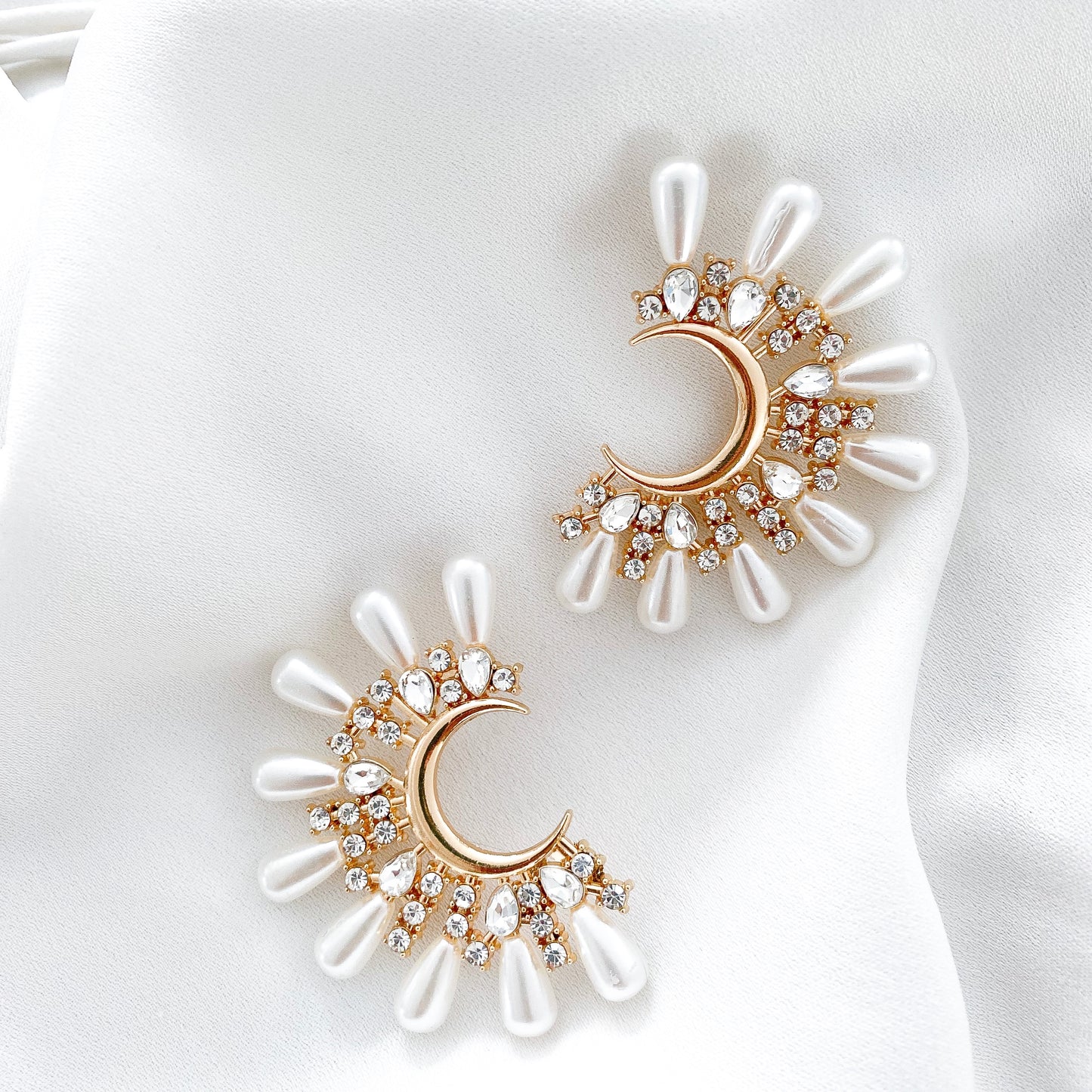 Stargazer Supernova Pearl and Crystal earrings