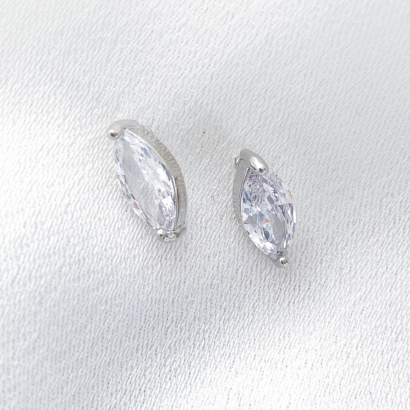 Marquise Crystal Necklace and Earring Set Silver