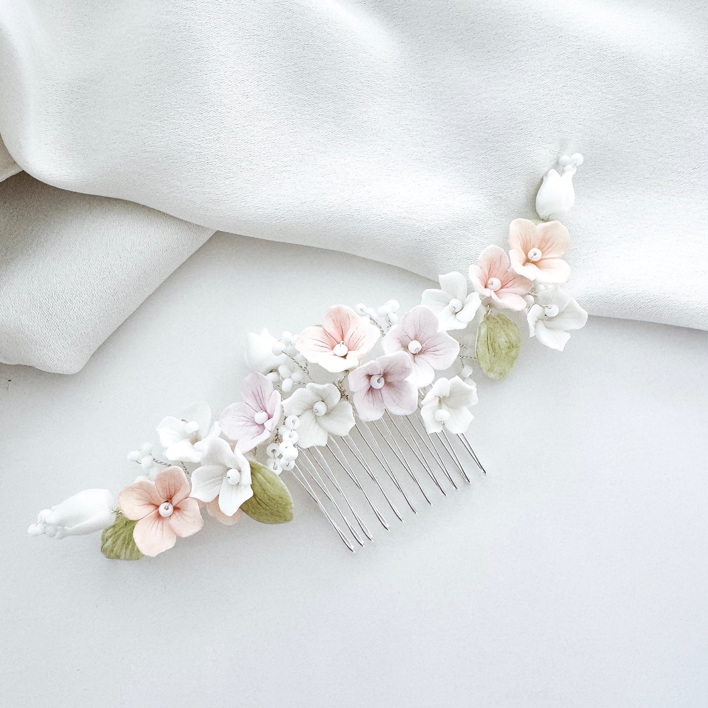 Pastel Colour Porcelain Flower Comb