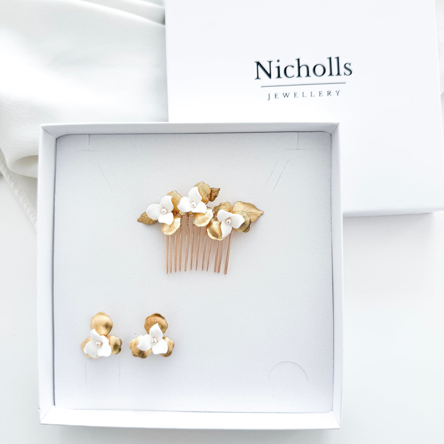 Aurelia Gold Leaf and White Porcelain Flower Wedding Comb and Stud Earrings
