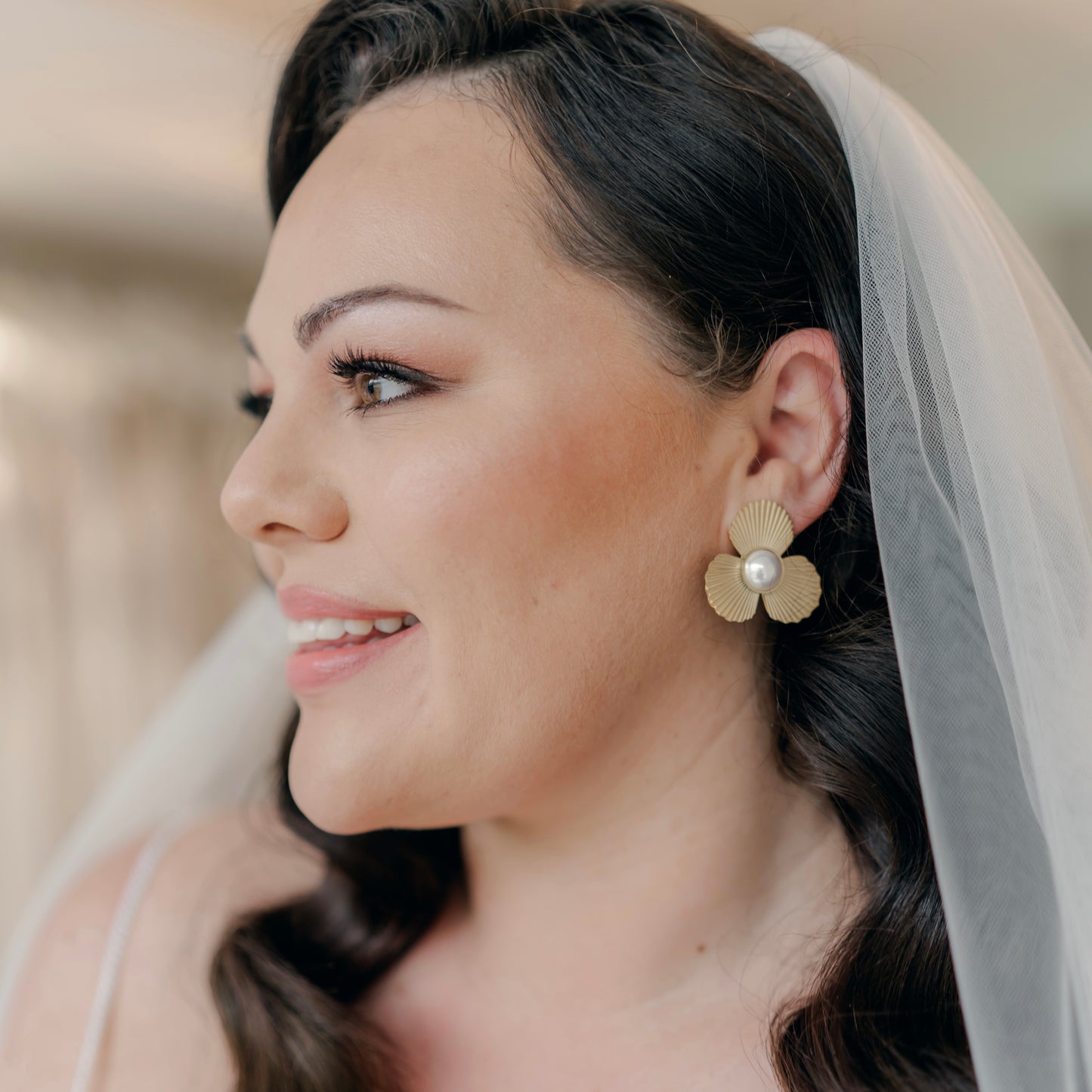 Fan Flower Pearl Gold Earrings