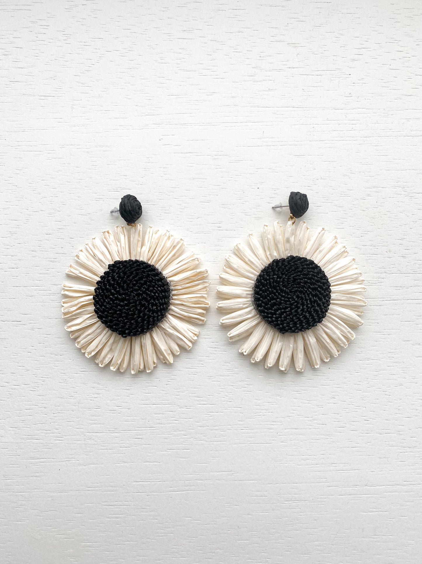 Boho Woven Black and White Sunflower