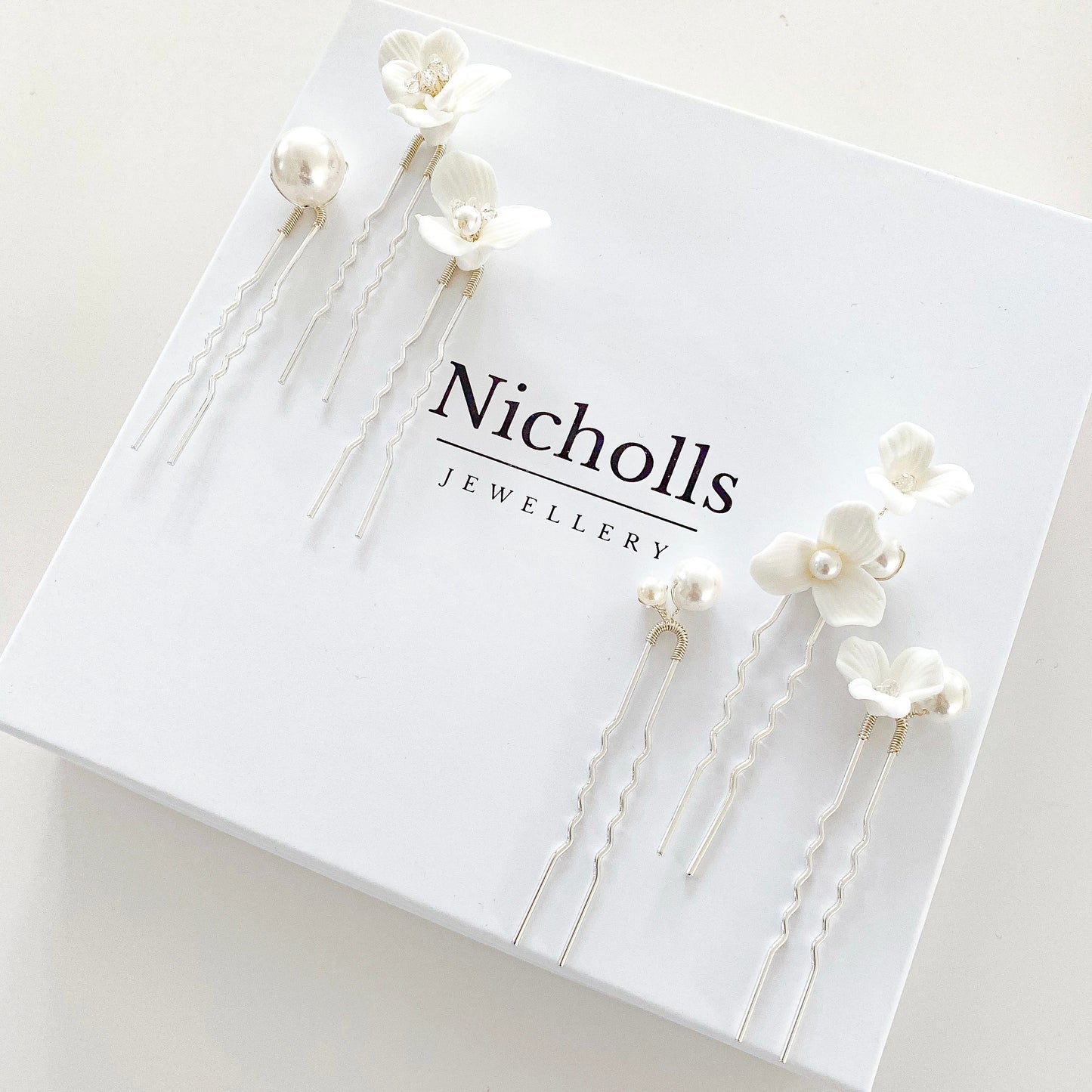 Porcelain Flower and Pearl 5 pins