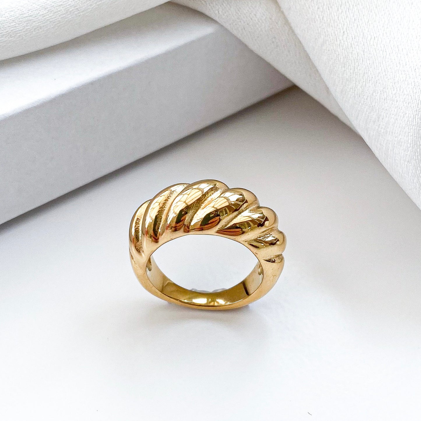 Croissant Ring