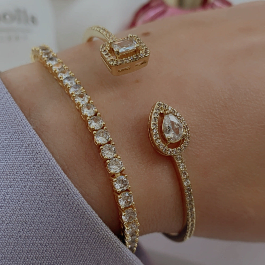 Olivia Gold Bangle
