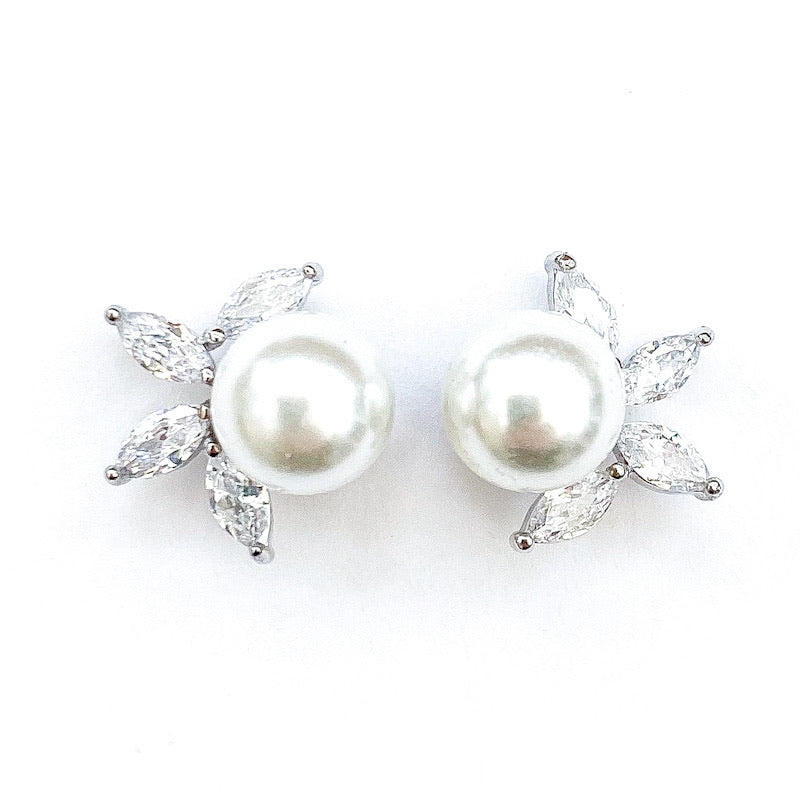 Desire Flower & Pearl Studs