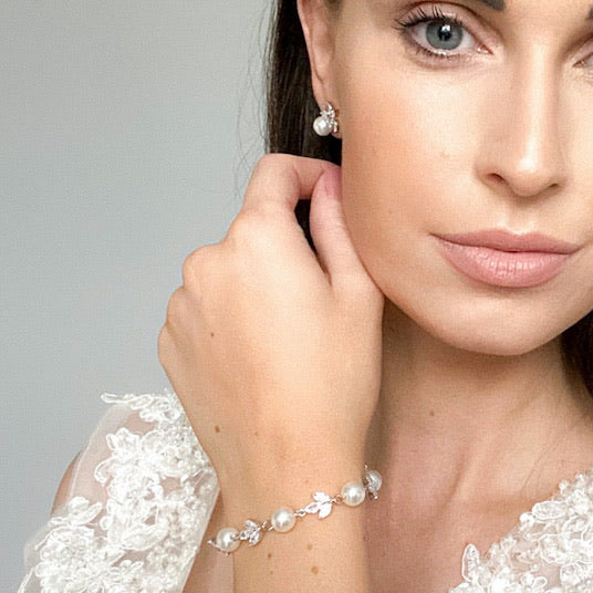 Desire Flower & Pearl Studs