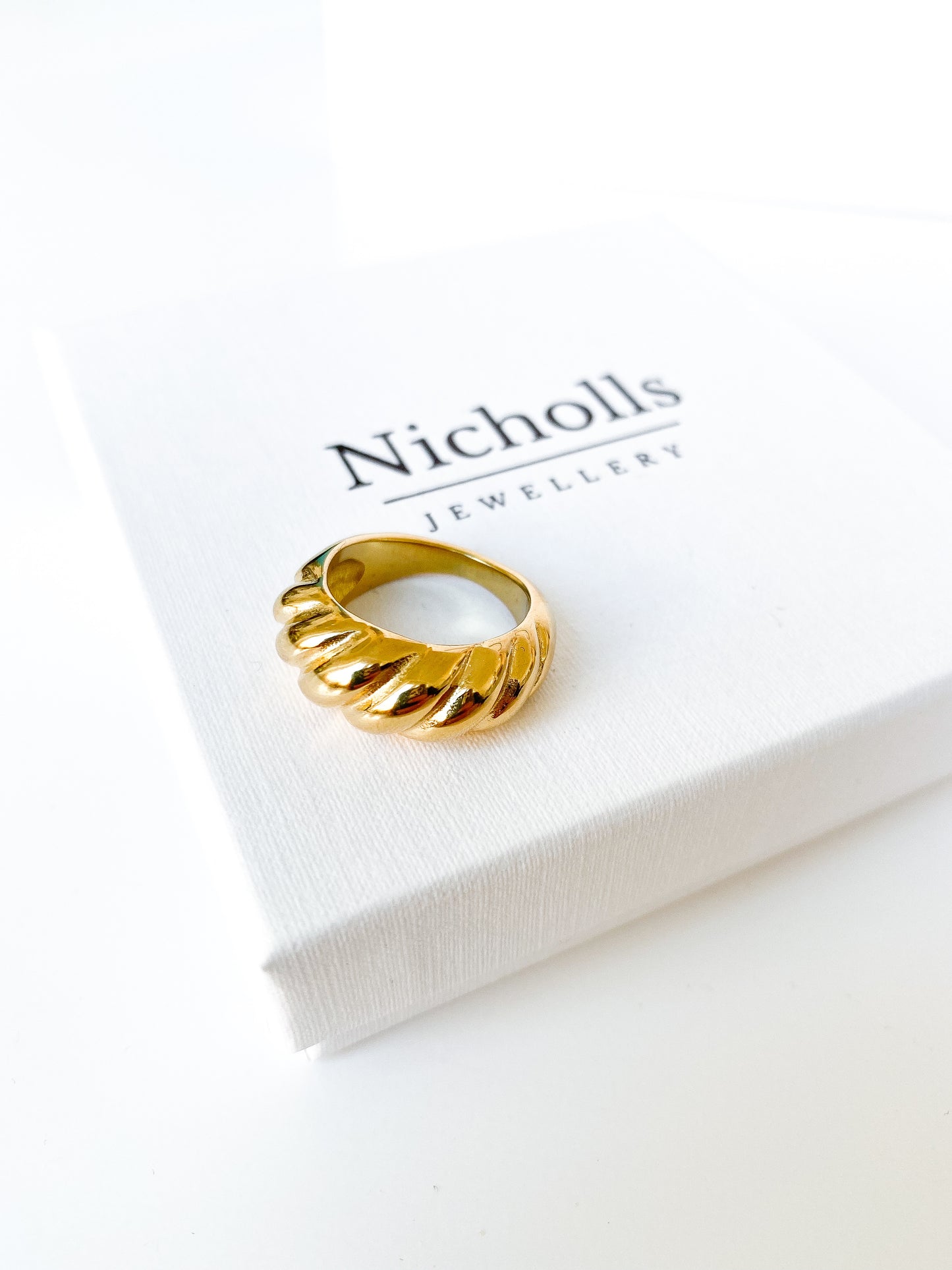 Croissant Ring