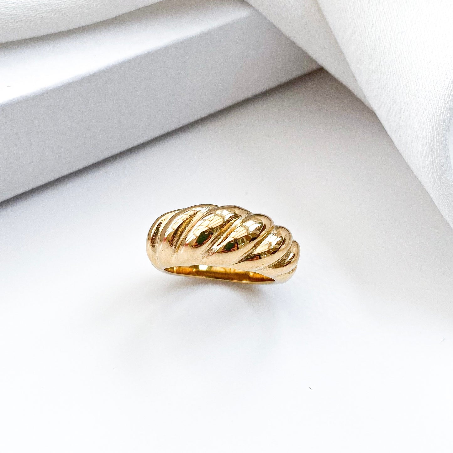 Croissant Ring
