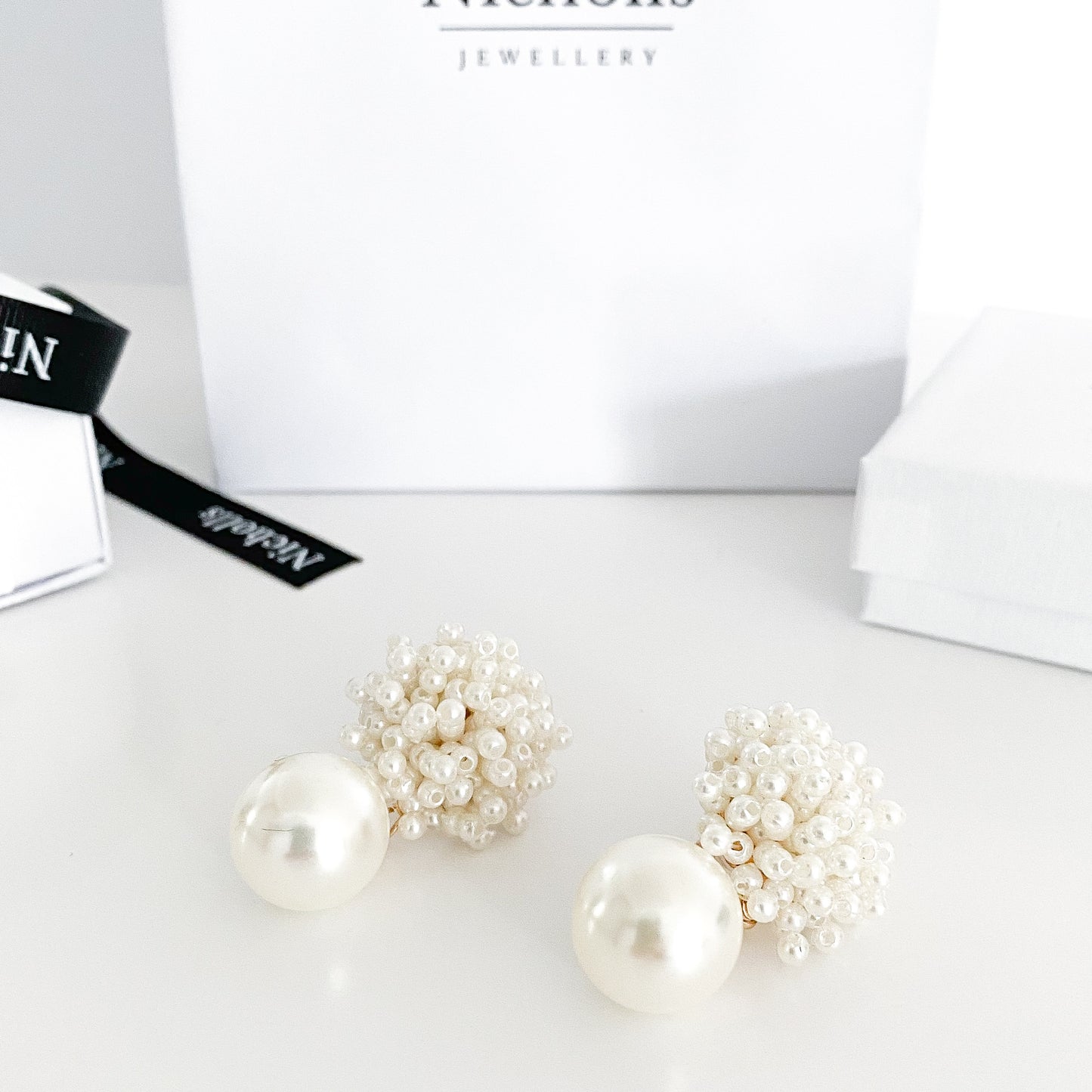 pearl earrings, cluster pearl earrings, cluster, pearls, wedding, wedding earrings, pearl wedding earrings, unique wedding earrings, lightweight wedding earrings, wedding jewellery, bridesmaid earrings, pearl bridesmaid earrings, pearl jewellery, bridesmaid jewellery, bride earrings, bridal earrings, bridal pearl earrings