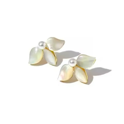 Romantic Three Petal Dainty Flower Studs