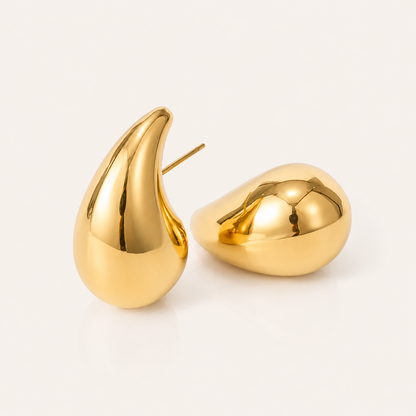 Waterdrop Gold Pointed Earrings