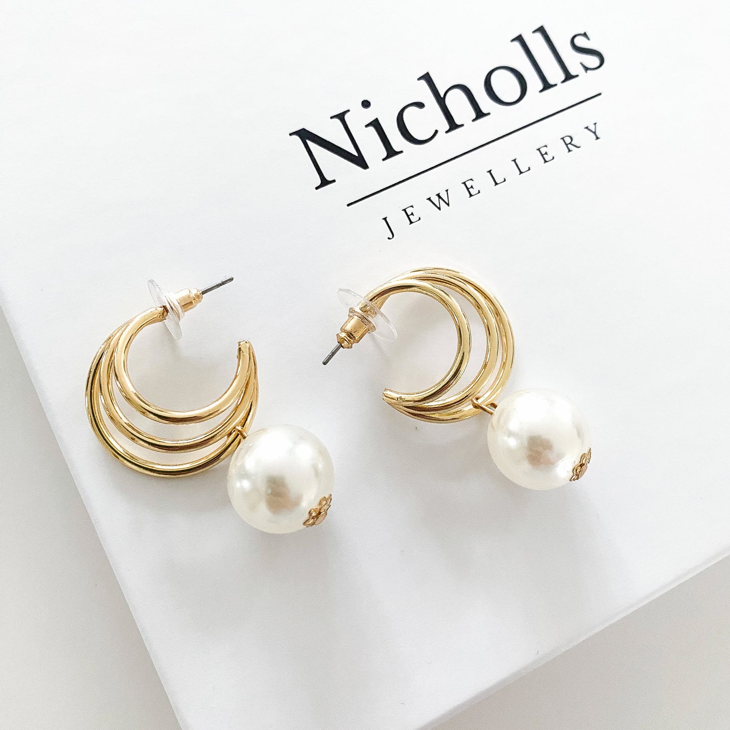 Triple Hoop Gold Earrings with Chunky Pearl