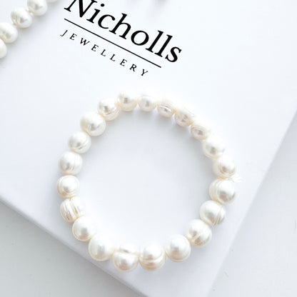 Freshwater Pearl Necklace, Bracelet & Earring Set