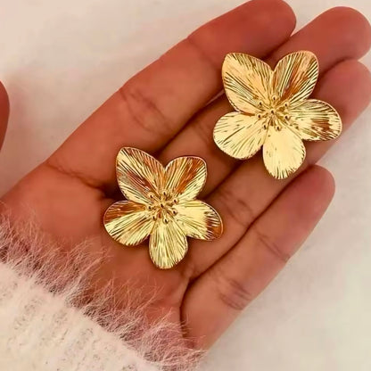 Gold Pretty Petal Flower Earrings