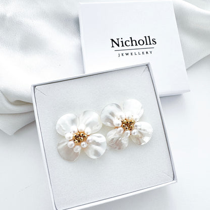 Shell Bloom Earrings
