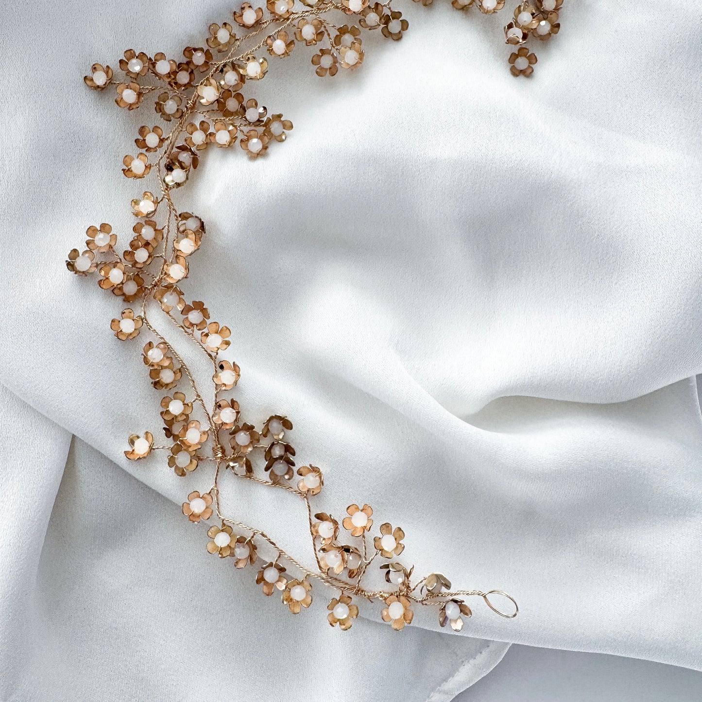 Petite Gold Flower Flexible Hair Vine