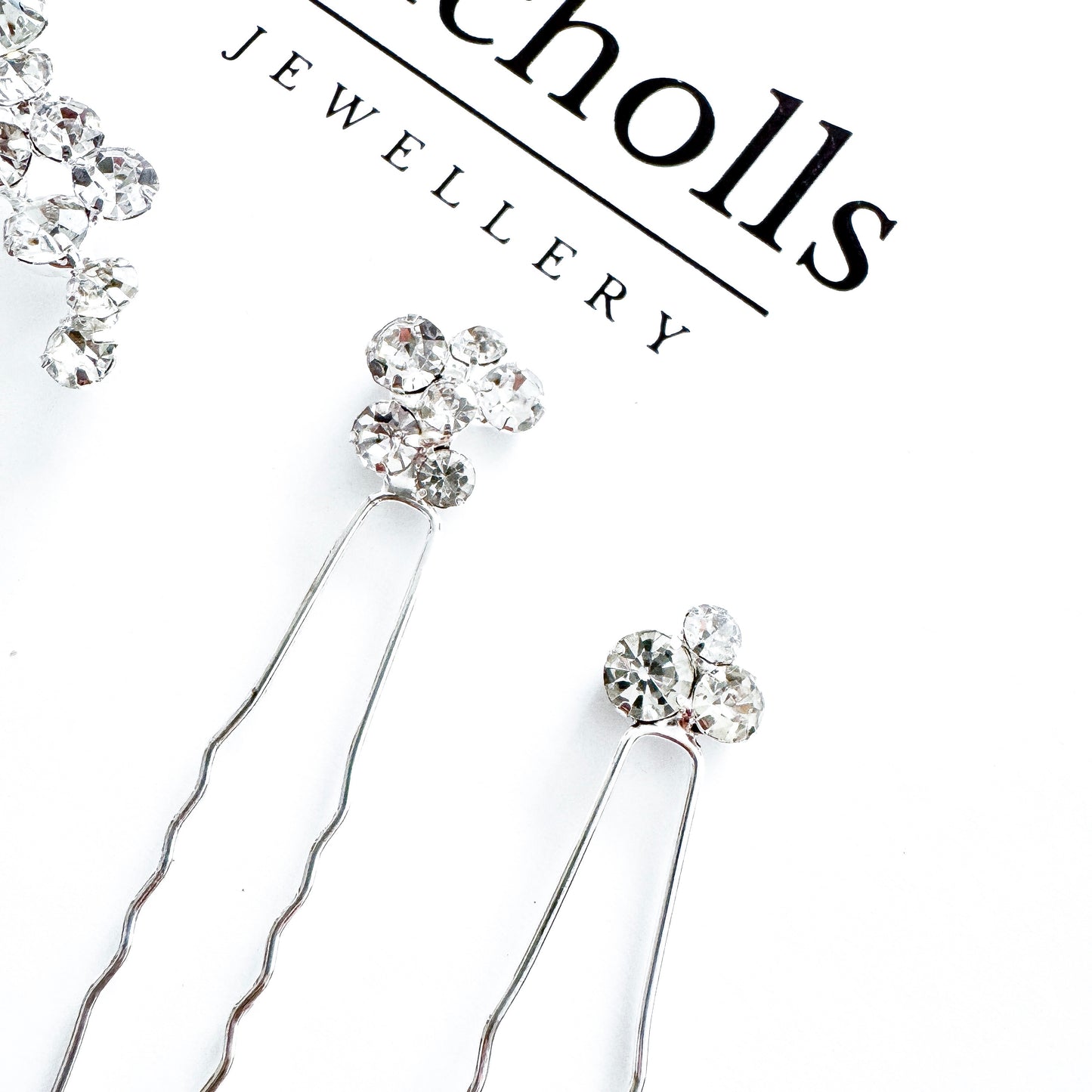 Bridal Rhinestone Hair Comb & Pins Set – Glamorous Wedding Hair Accessories