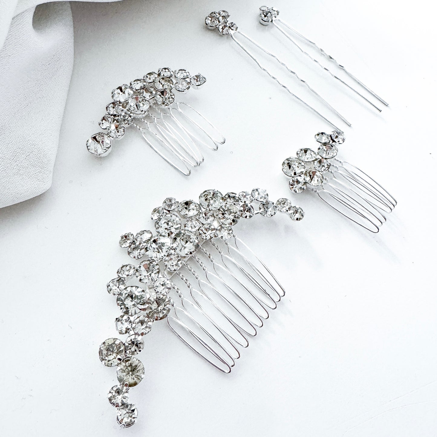Bridal Rhinestone Hair Comb & Pins Set – Glamorous Wedding Hair Accessories