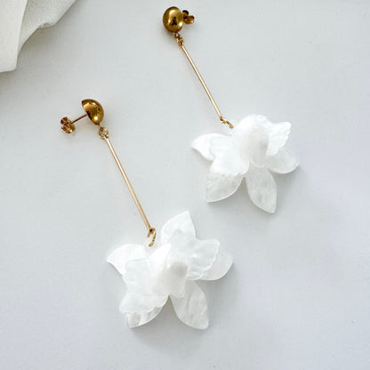 Francoise White Flower Earrings