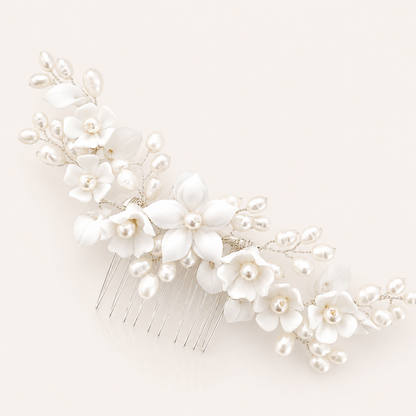 Porcelain White Flower and Freshwater Pearl Comb