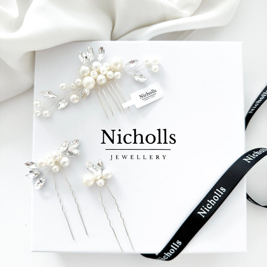 Pearl & Crystal Bridal Hair Comb with Matching Pins – Wedding Hair Accessory