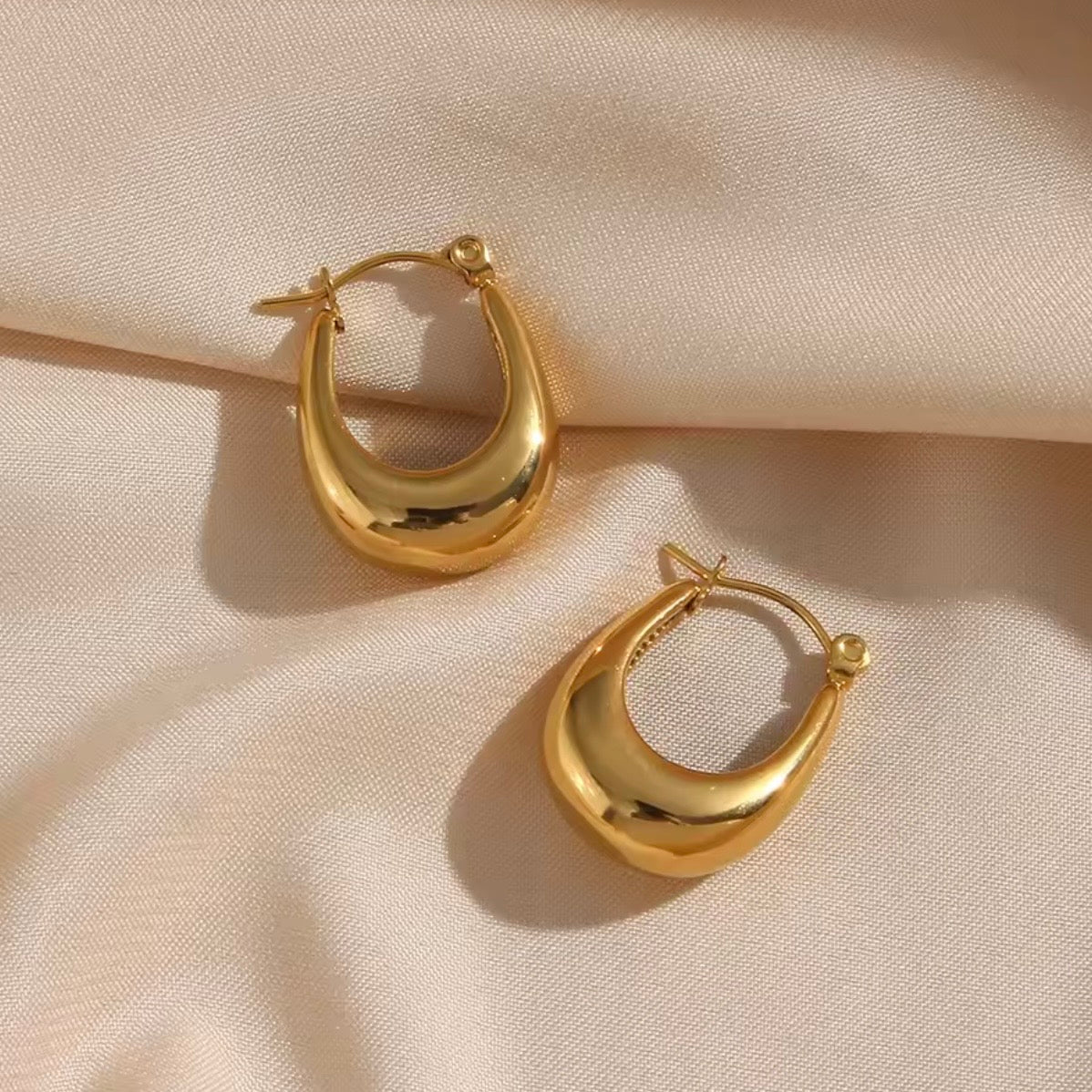 Gold Teardrop Hoop Earrings | Stainless Steel Everyday Earrings