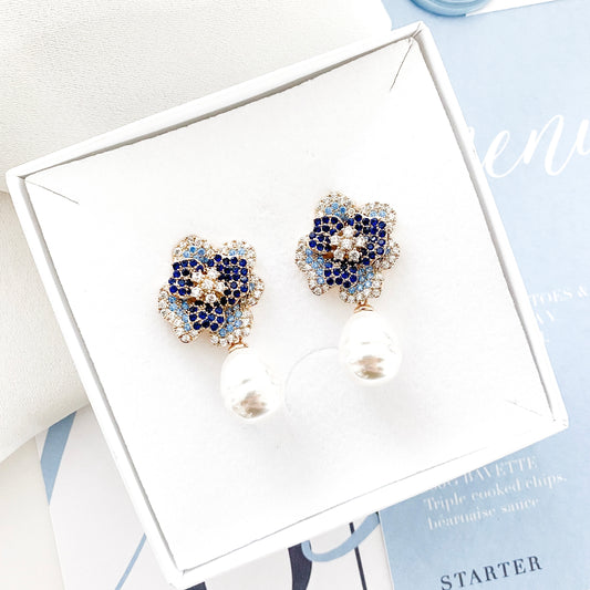 Deluxe Baroque Pearl Blue Magnolia Flower Earrings