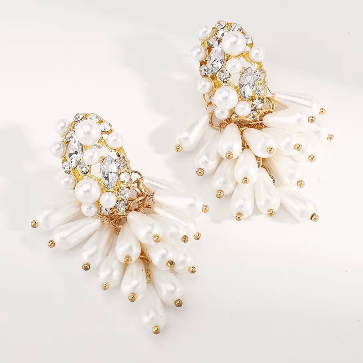 Pearl Tassel Dangle Statement Earrings with Oval Sparkle and Pearl Top Detail