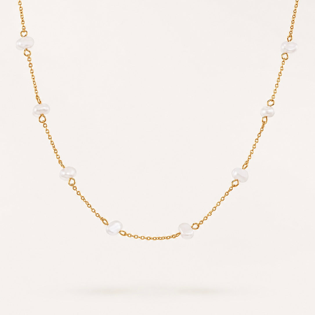Delicate Freshwater Pearl Necklace | 18k Gold Pearl Necklace