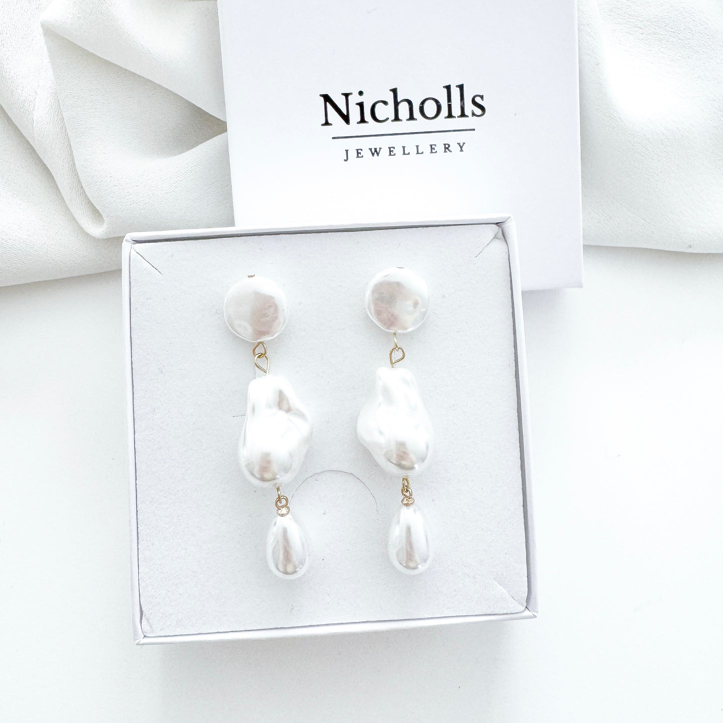 Imitation Pearl Cloud Dreamer Statement Earrings