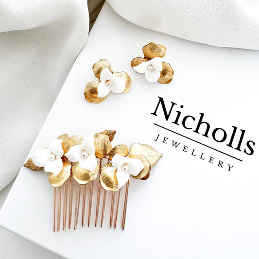 Aurelia Gold Leaf and White Porcelain Flower Wedding Comb and Stud Earrings