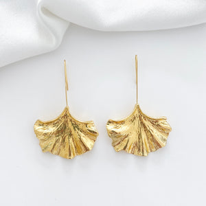 Drop Fan Gold Leaf Earrings