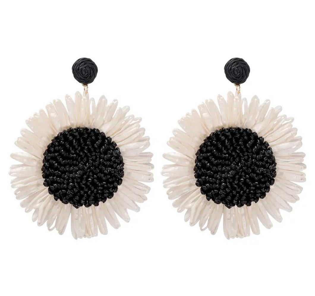 Boho Woven Black and White Sunflower