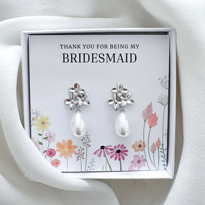 Silver Daisy & Pearl Bridesmaid Earrings | Thank You Bridesmaid Gift