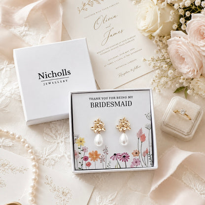 Gold Daisy & Teardrop Pearl Bridesmaid Earrings | Thank You Bridesmaid Gift