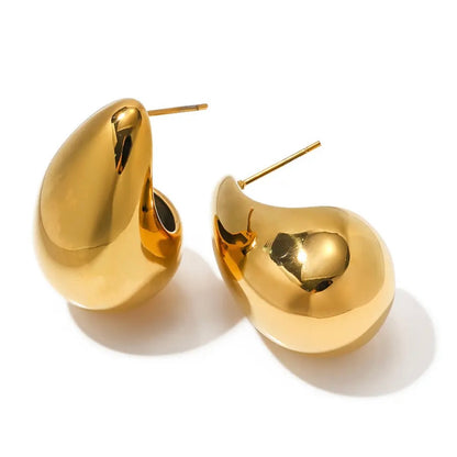 hailey beiber earrings, bottega dupes, Gold waterdrop smooth earrings, celebrity earrings, gold earrings, kardashain earrings