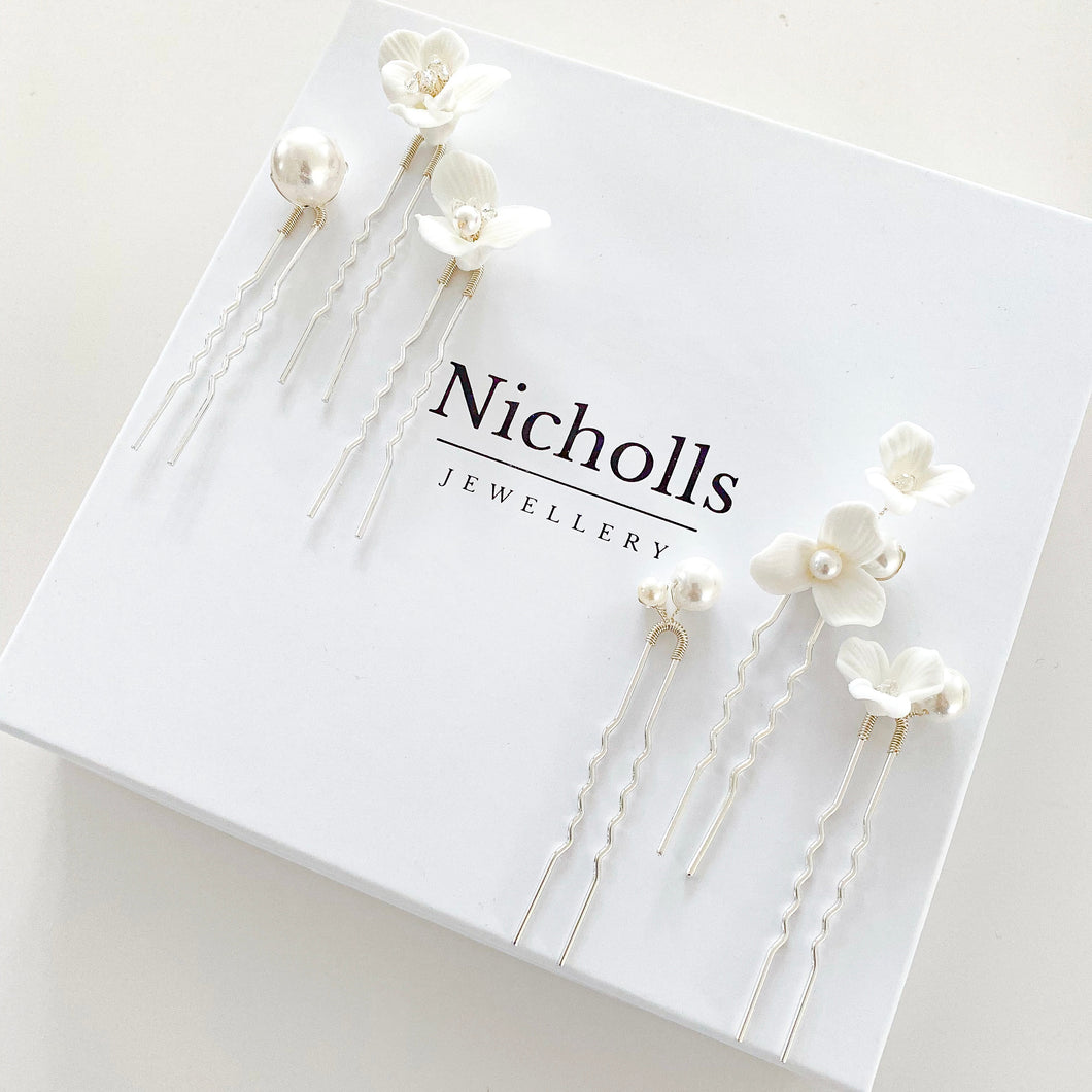 Porcelain Flower and Pearl 5 pins